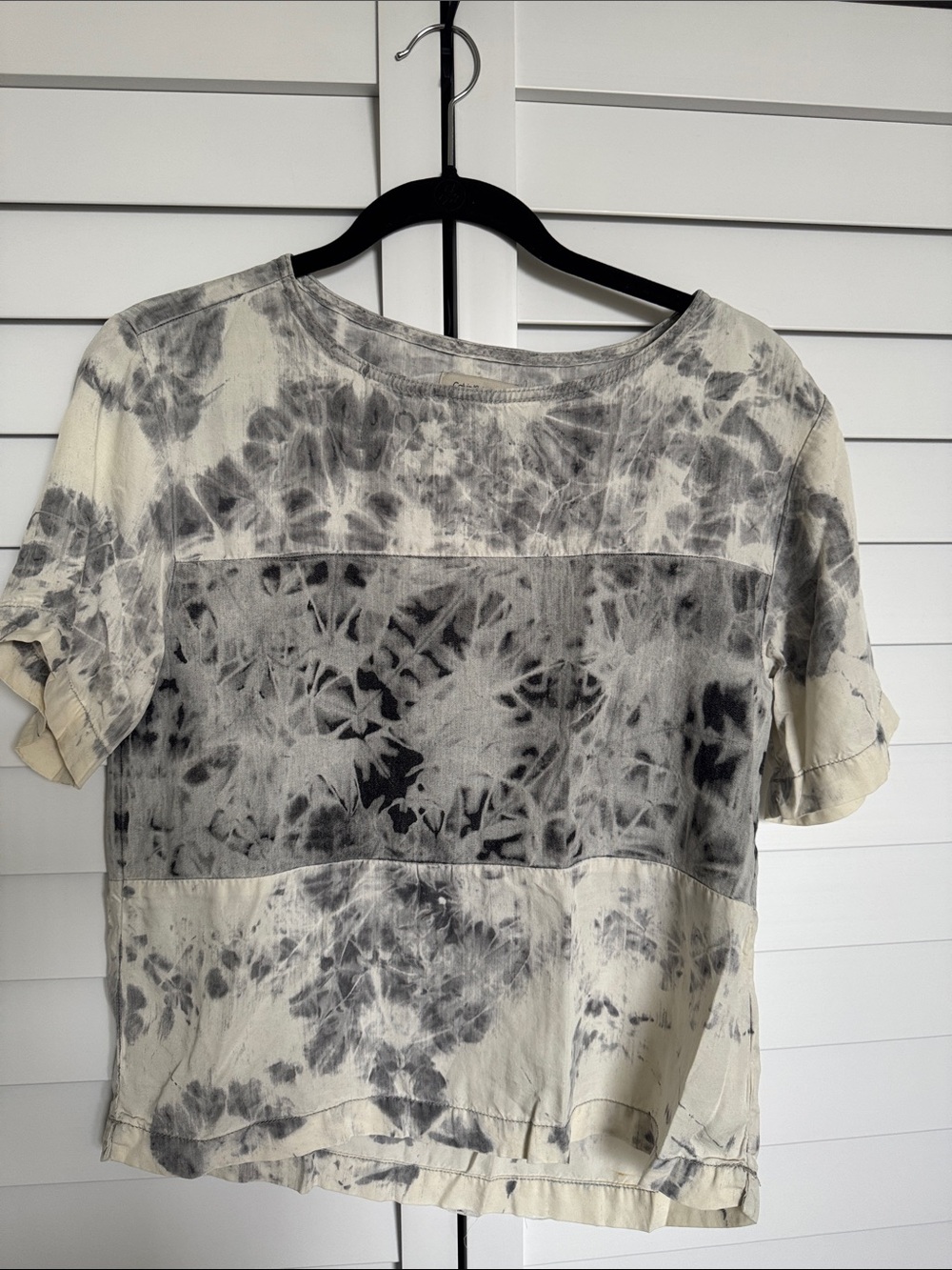 Calvin Klein Women's Short Sleeve Tie-Dye Top - Black & Cream